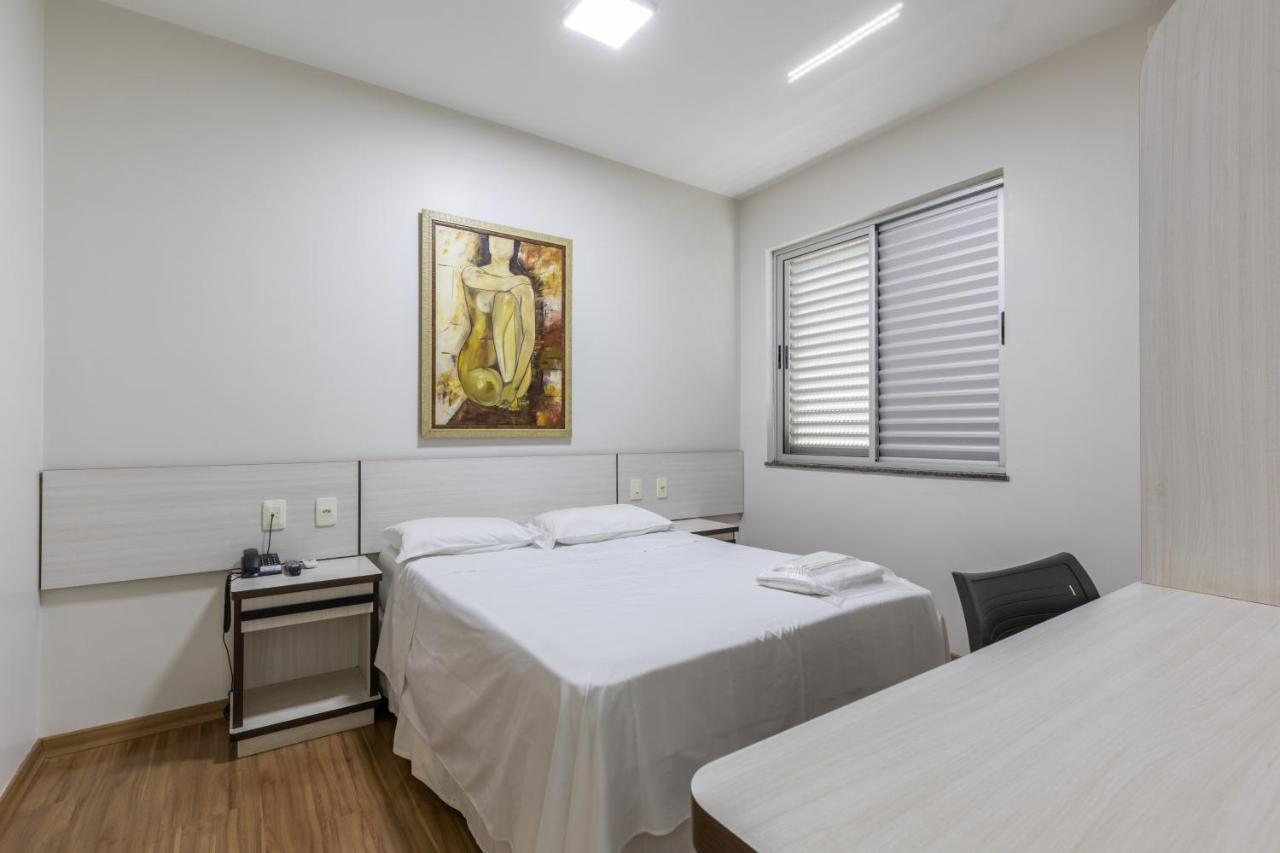Hotel Lisbor Francisco Beltrão Buitenkant foto